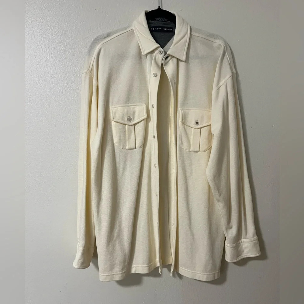Tommy Hilfiger Cream 2 Pocket Button Front Knit Shacket Size Medium 100% cotton